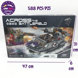 Hộp đồ chơi lắp ráp tàu chiến Across Battlefield 588 miếng XB06017