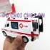 Hộp đồ chơi xe cứu thương bằng sắt chạy trớn có đèn nhạc 8909B